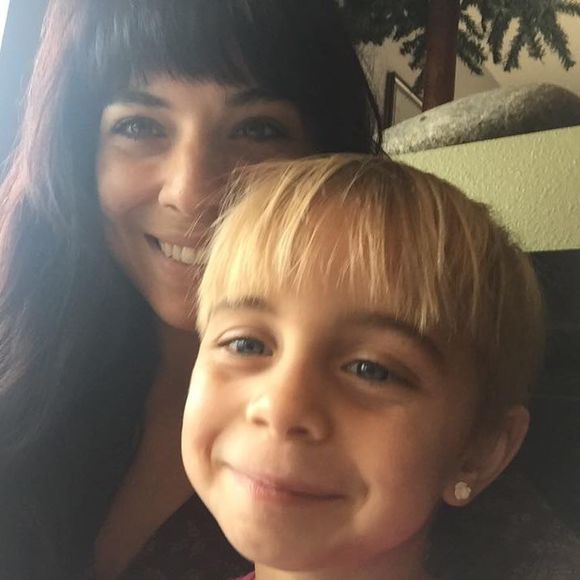 Meet your Posher, Melissa - Picture 1 of 1